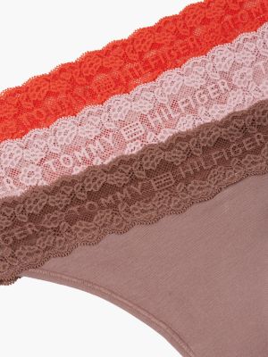 Трусы-стринги, кружевная отделка, 3 шт. — Tommy Hilfiger, цвет: Розовый / Вишнёвый — фото 8