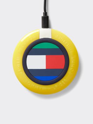 tommy hilfiger power bank