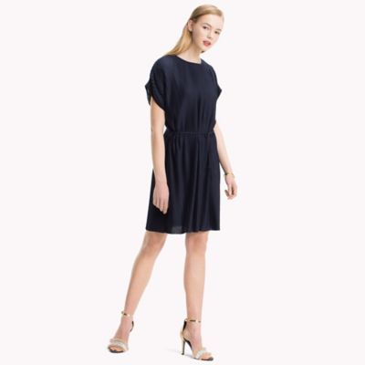 tommy hilfiger women's dress shoes
