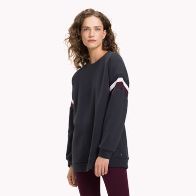 tommy hilfiger boyfriend hoodie