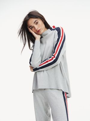 tommy hilfiger relaxed fit sweatshirt