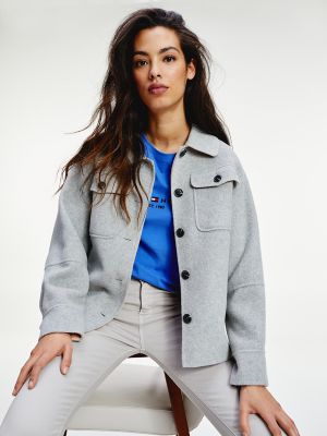tommy hilfiger relaxed fit