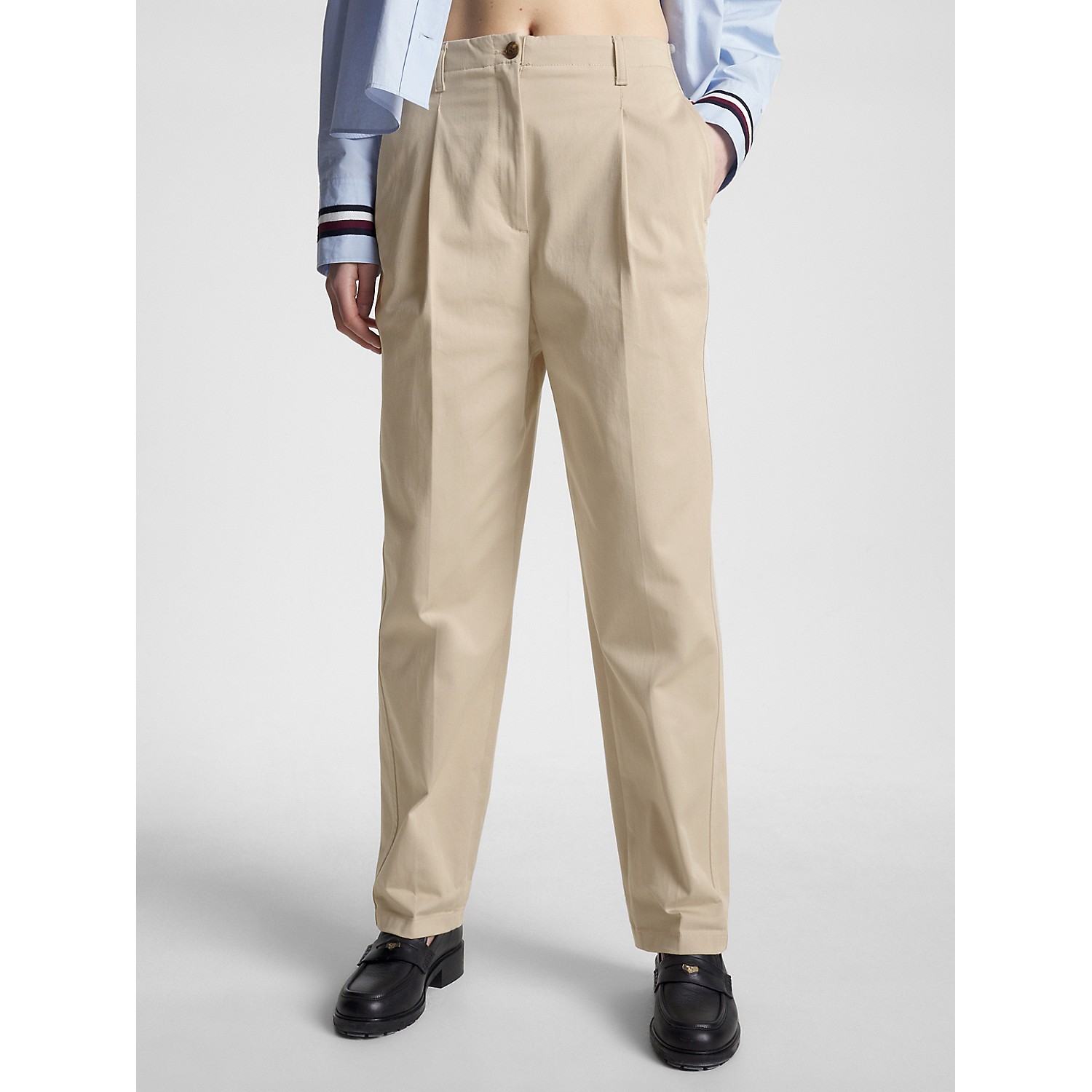 TOMMY HILFIGER Tapered Pleated Chino Pant