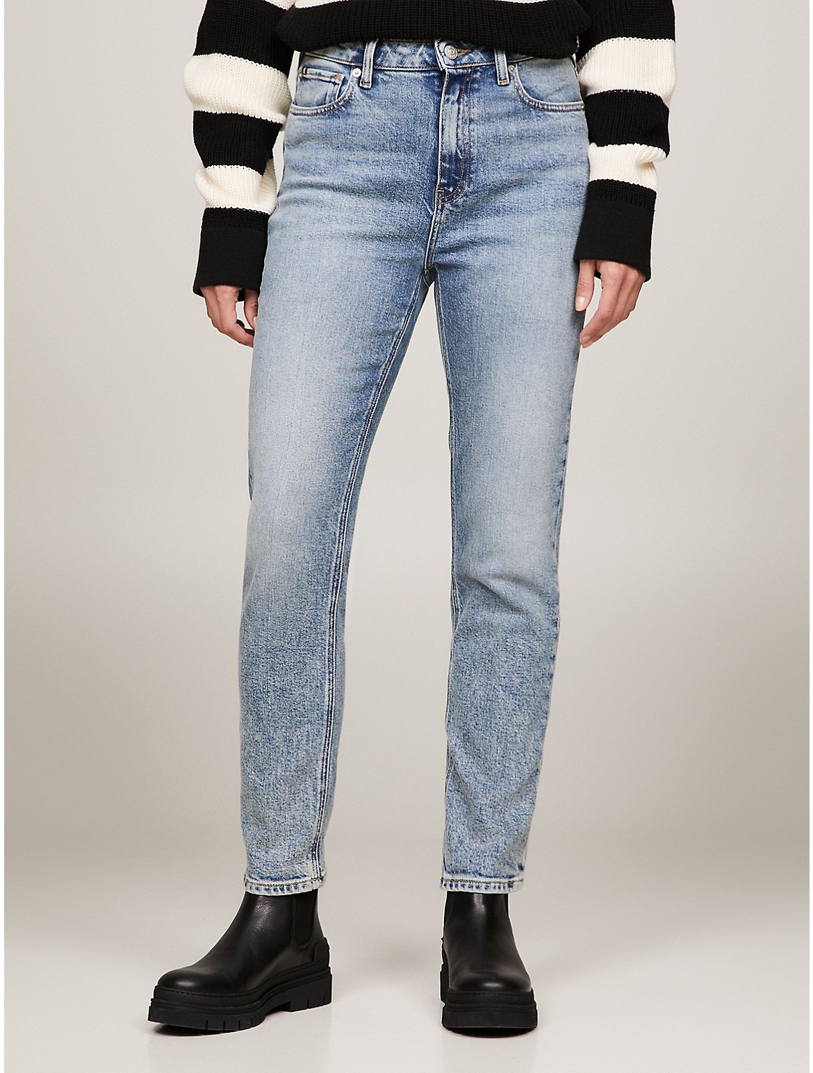 Tommy Hilfiger Women's High-Waist Straight Fit Light Wash Jean