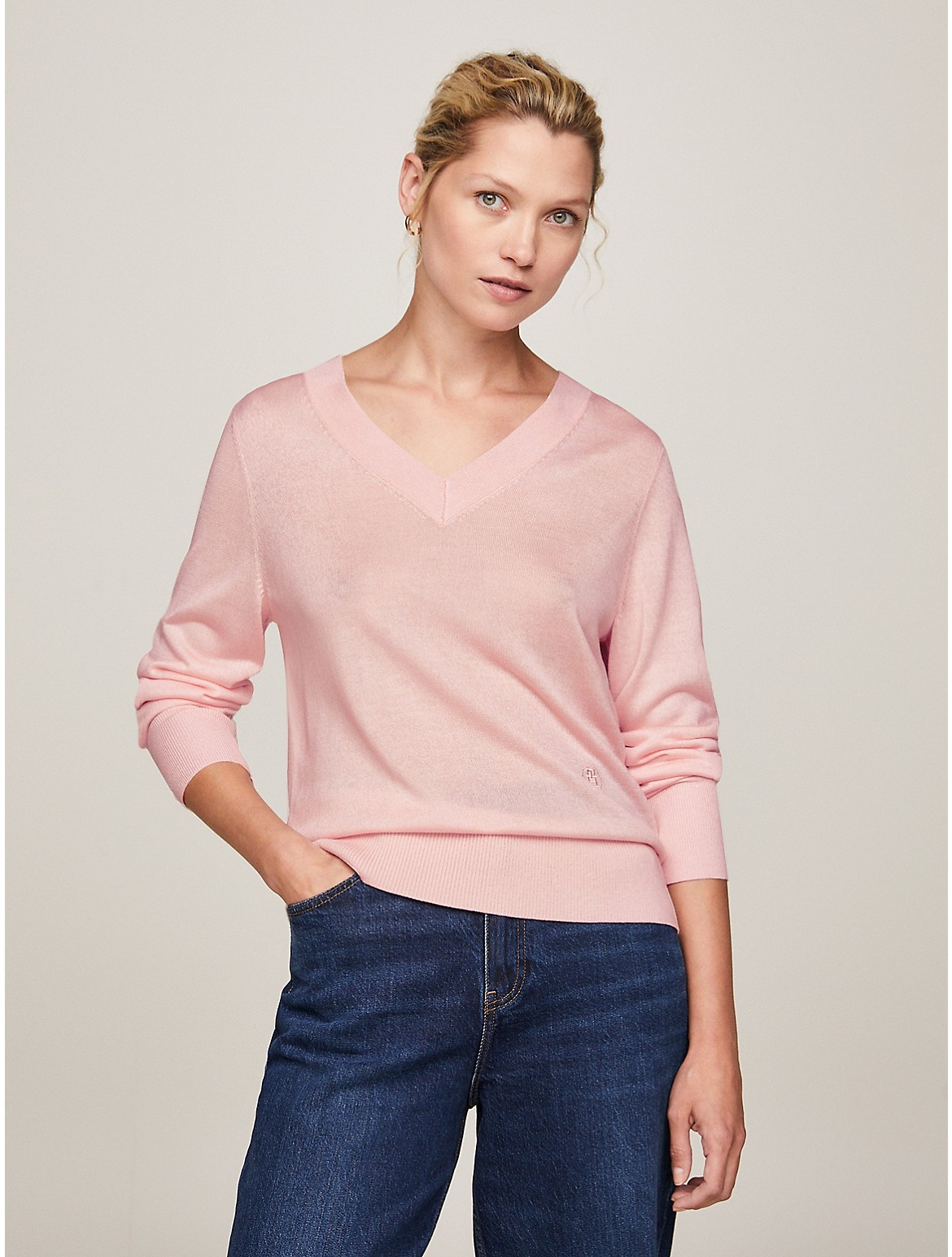 Tommy Hilfiger Women's Solid V-Neck Sweater
