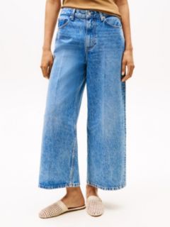 Medium Wash High-Rise Wide Leg Jean — Medium Wash 2
