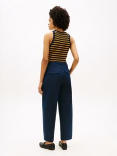Pleated Twill Barrel Chino — Navy 4