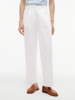 Pleated Twill Barrel Chino — Optic White 1