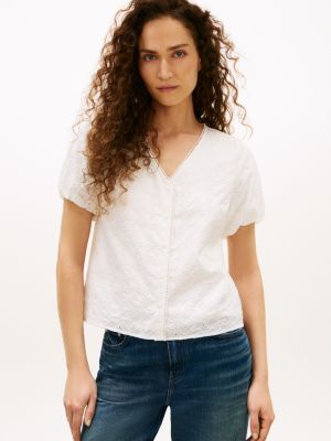 Embroidered Eyelet V-Neck Shirt, Ecru