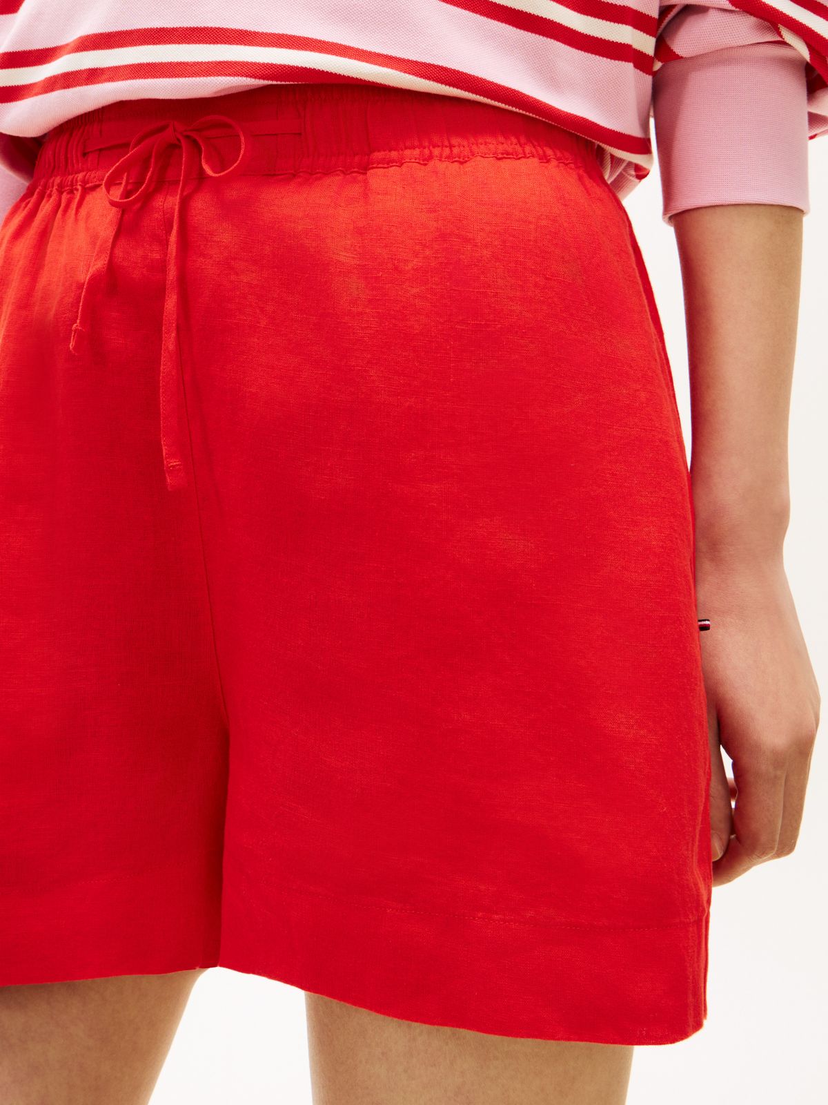 Linen Pull-On Short — Fireworks