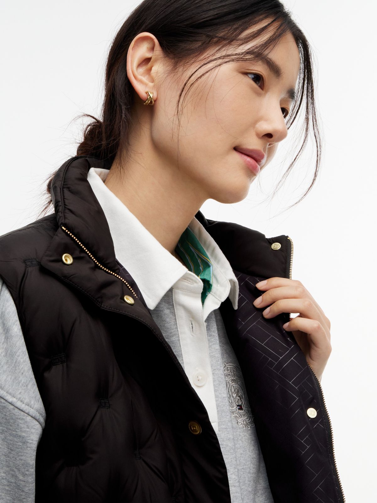 Water-Repellent Quilted Down Vest — Black