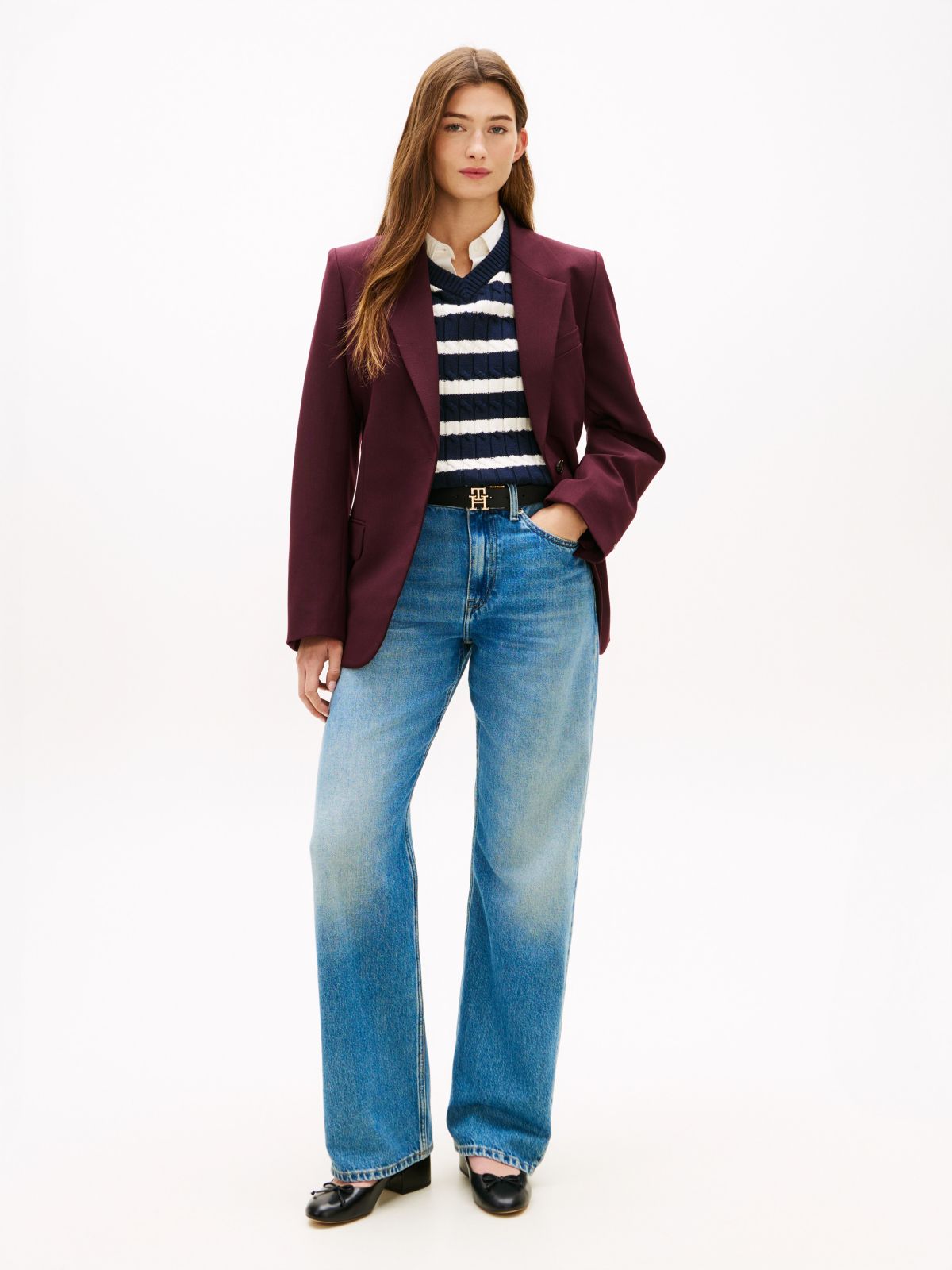 Mid-Rise Loose Straight Jean — Washed Denim