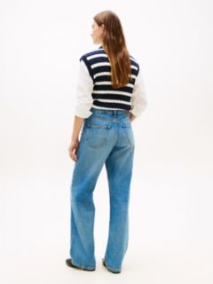Mid-Rise Loose Straight Jean — Washed Denim 4