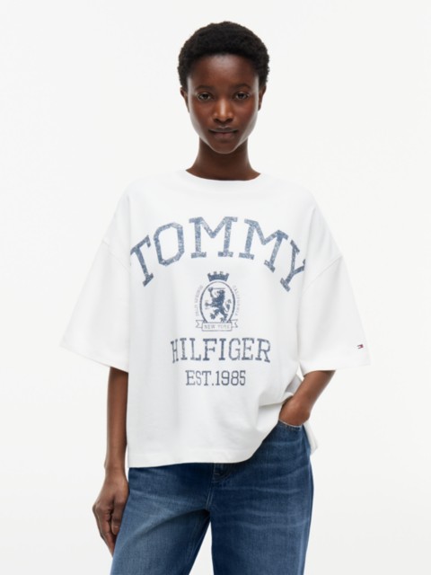 Женские футболки Tommy Hilfiger Relaxed Fit Varsity Crest Logo T-Shirt
