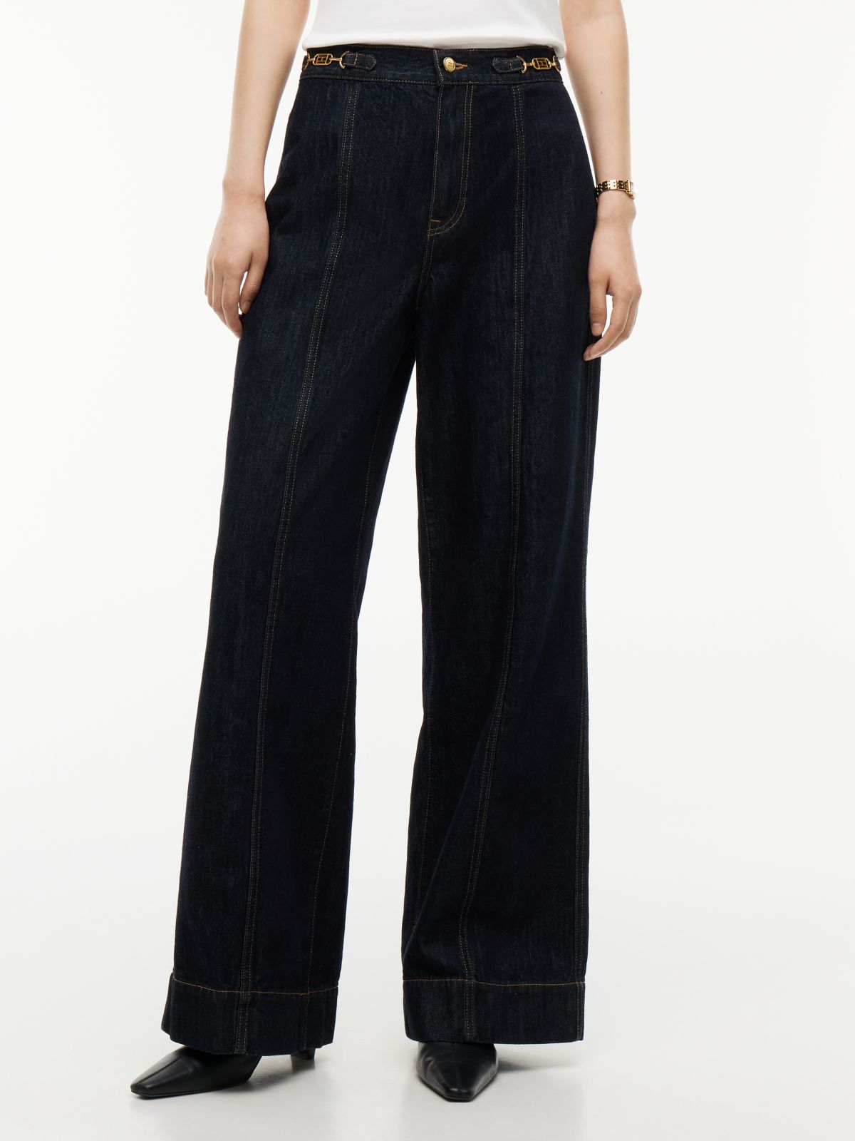 High-Rise Logo Hardware Wide Leg Jean — Rinse