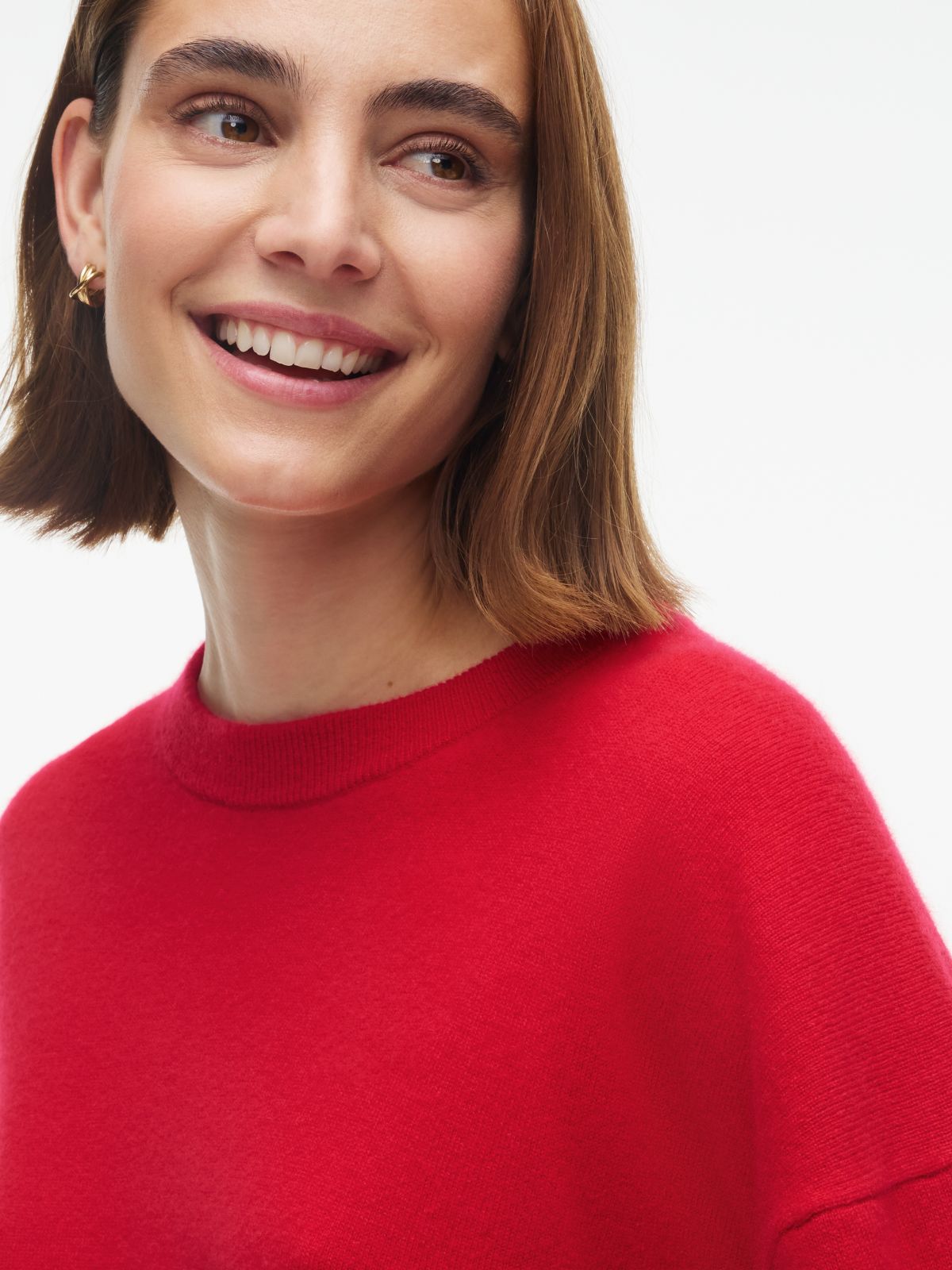 Embroidered Crest Logo Cashmere Sweater — Medium Red