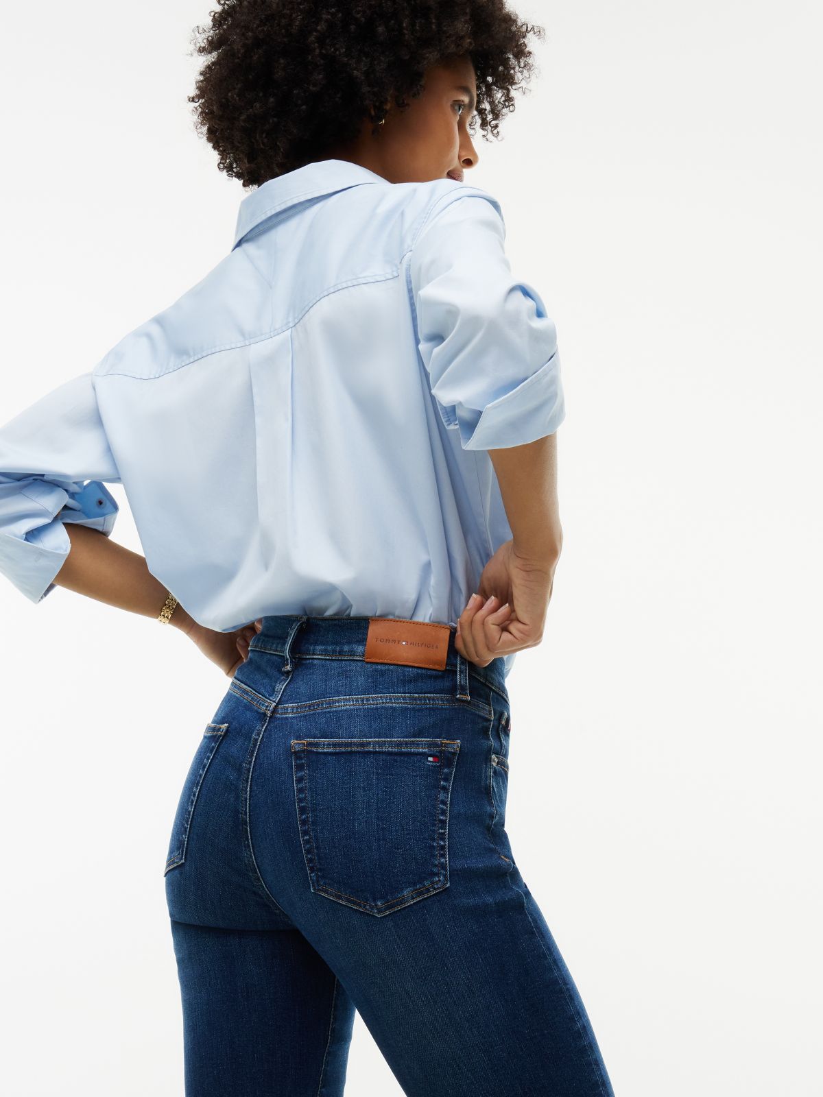 Mid-Rise Stretch Flared Jean — Dark Wash