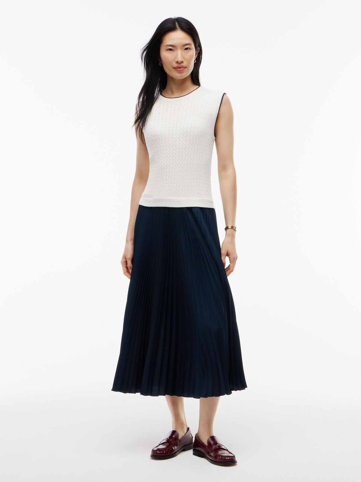 Mixed-Media Sleeveless Pleated Dress — Navy