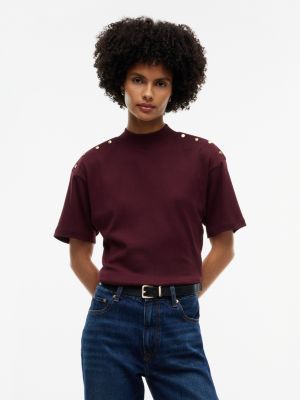 Gold-Button Slim Fit Mockneck T-Shirt, Deep Burgundy