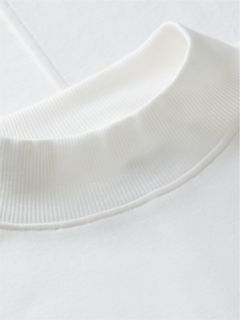 Gold-Button Slim Fit Mockneck T-Shirt — Ecru 6