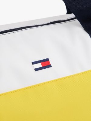 Мужские сумки Tommy Hilfiger Water-Resistant Colorblock Duffle — фото 3