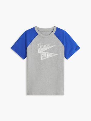 Детские футболки Tommy Hilfiger Kids' Pennant Logo Raglan T-Shirt — фото 5