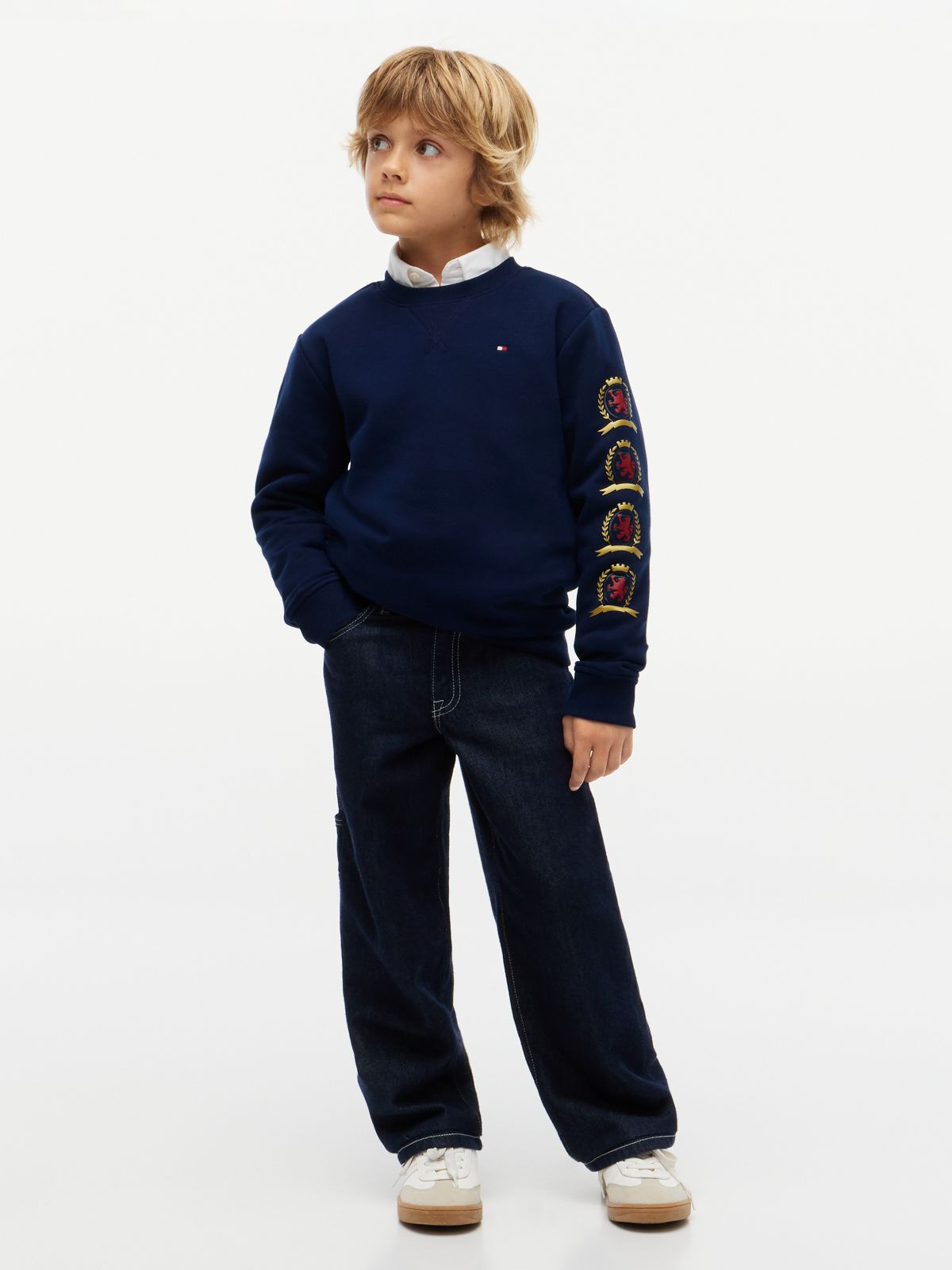 Kids' Crest Logo Sweatshirt — Carbon Navy