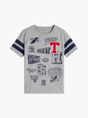 Детские футболки Tommy Hilfiger Kids' Allover Varsity Logo Mix T-Shirt — фото 5