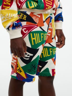 Детские брюки Tommy Hilfiger Kids' Allover Varsity Pennant Sweatshort — фото 3
