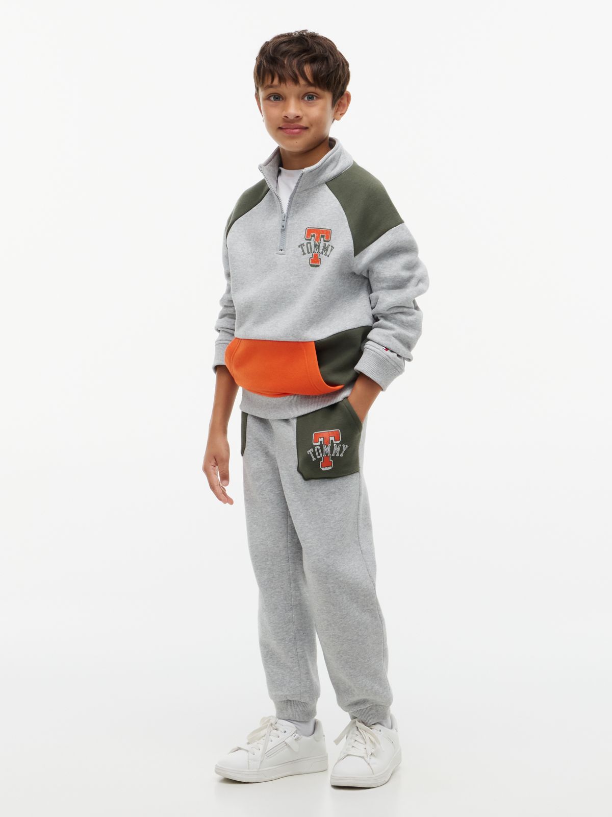 Kids' Colorblock Quarter-Zip Sweatshirt — Grey