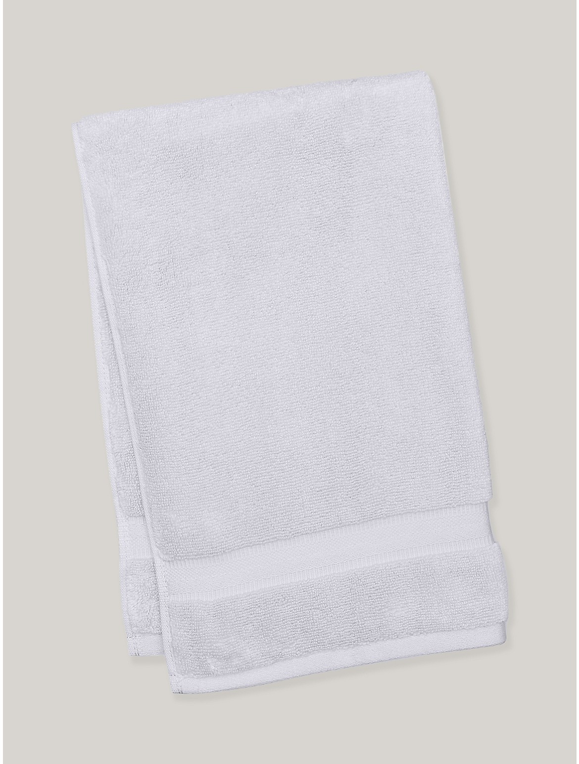 Tommy Hilfiger Signature Solid Hand Towel in Light Gray - Grey