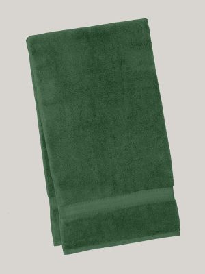 Signature Solid Bath Towel in Pine Needle Tommy Hilfiger