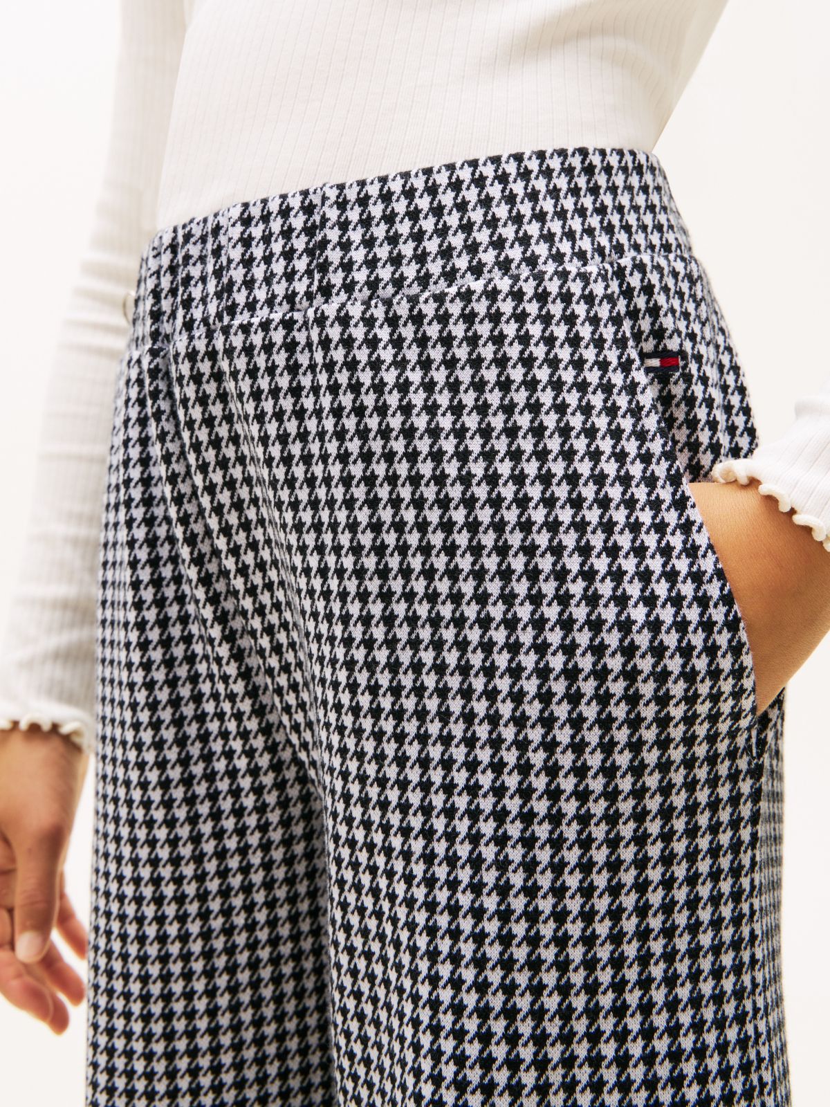 Kids' Houndstooth Knit Pull-On Pant — Black Multi