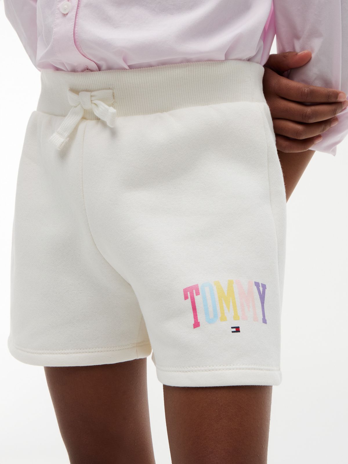 Kids' Tommy Logo Sweatshort — Ivory Silk