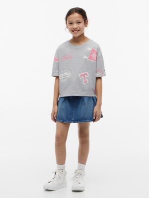 Детские футболки Tommy Hilfiger Kids' Allover Varsity Logo T-Shirt — фото 2