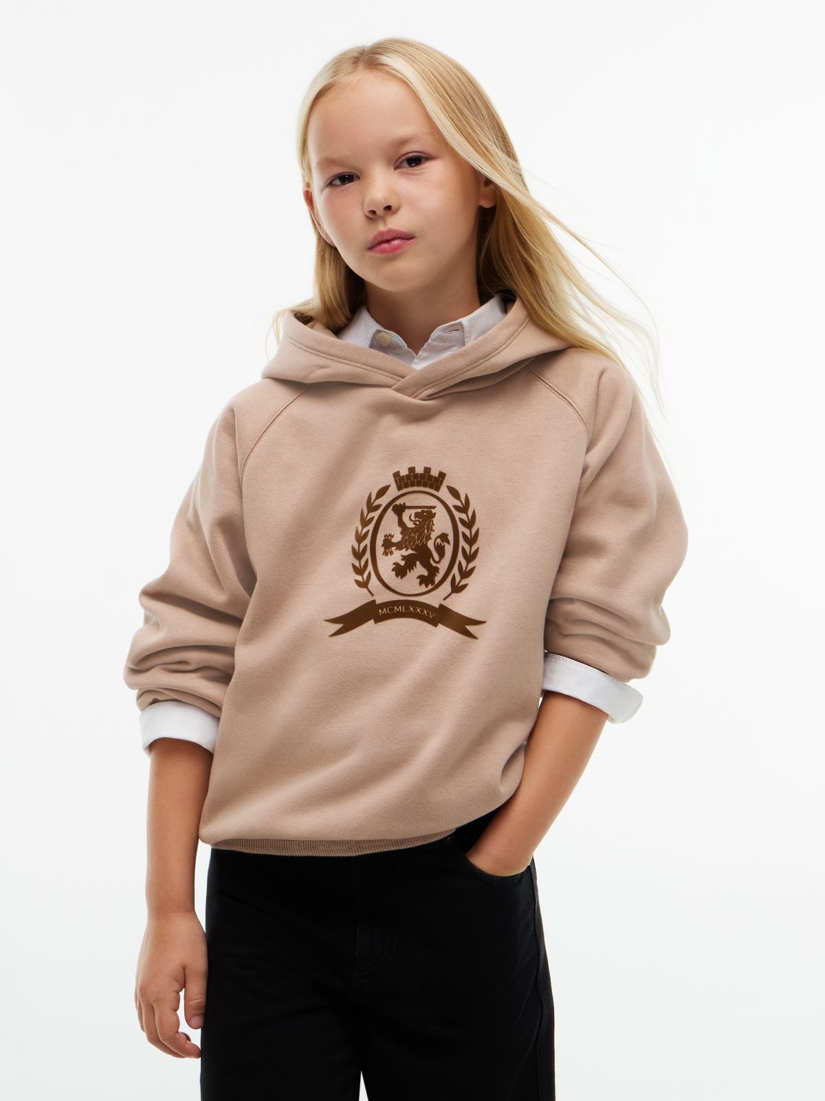 Kids' Tonal Crest Logo Hoodie — Malted Milk