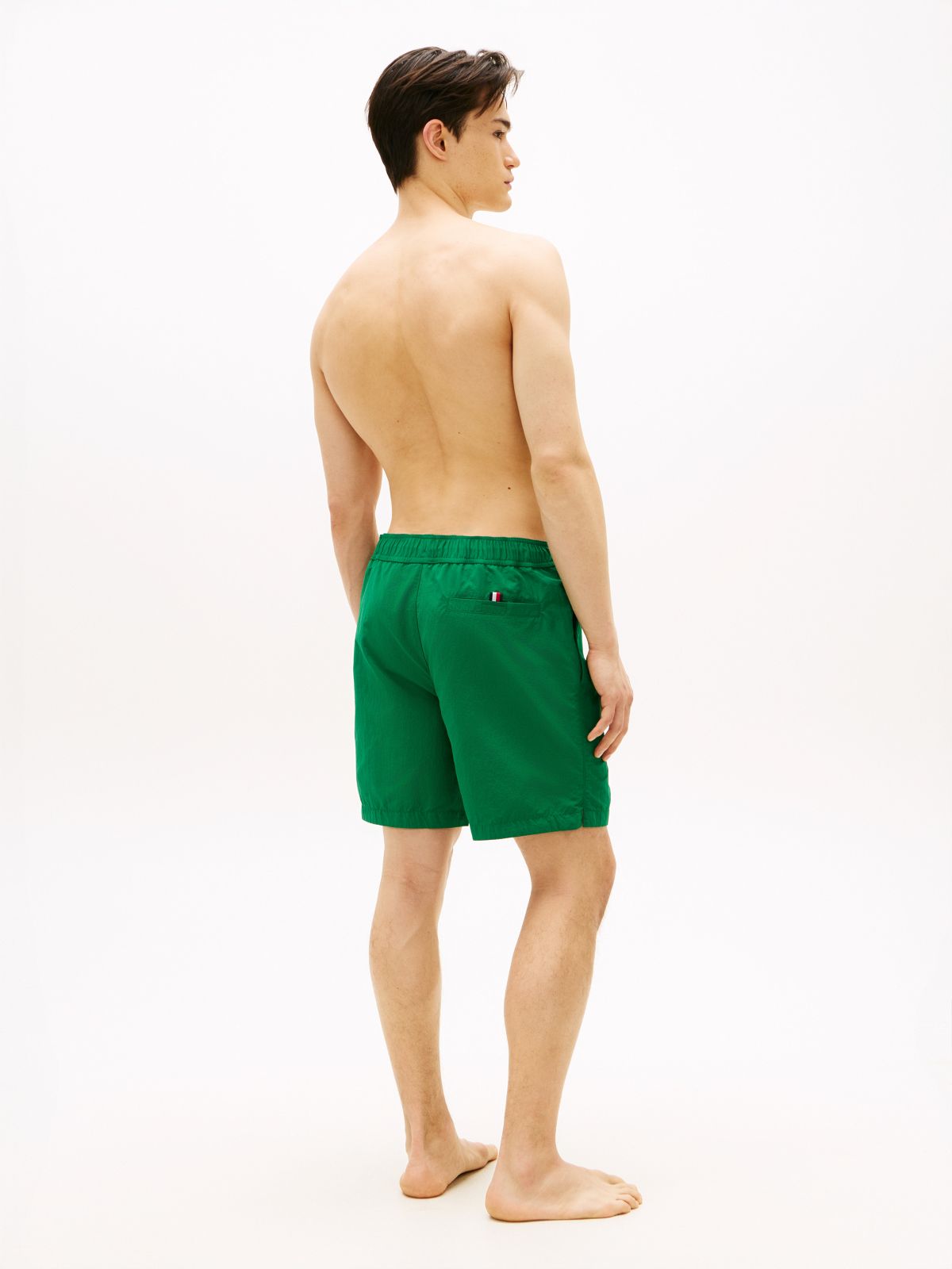 Tommy Logo 7" Swim Trunk — Nouveau Green