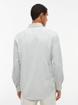 Мужские рубашки Tommy Hilfiger Regular Fit Striped TH Performance Shirt — фото 5