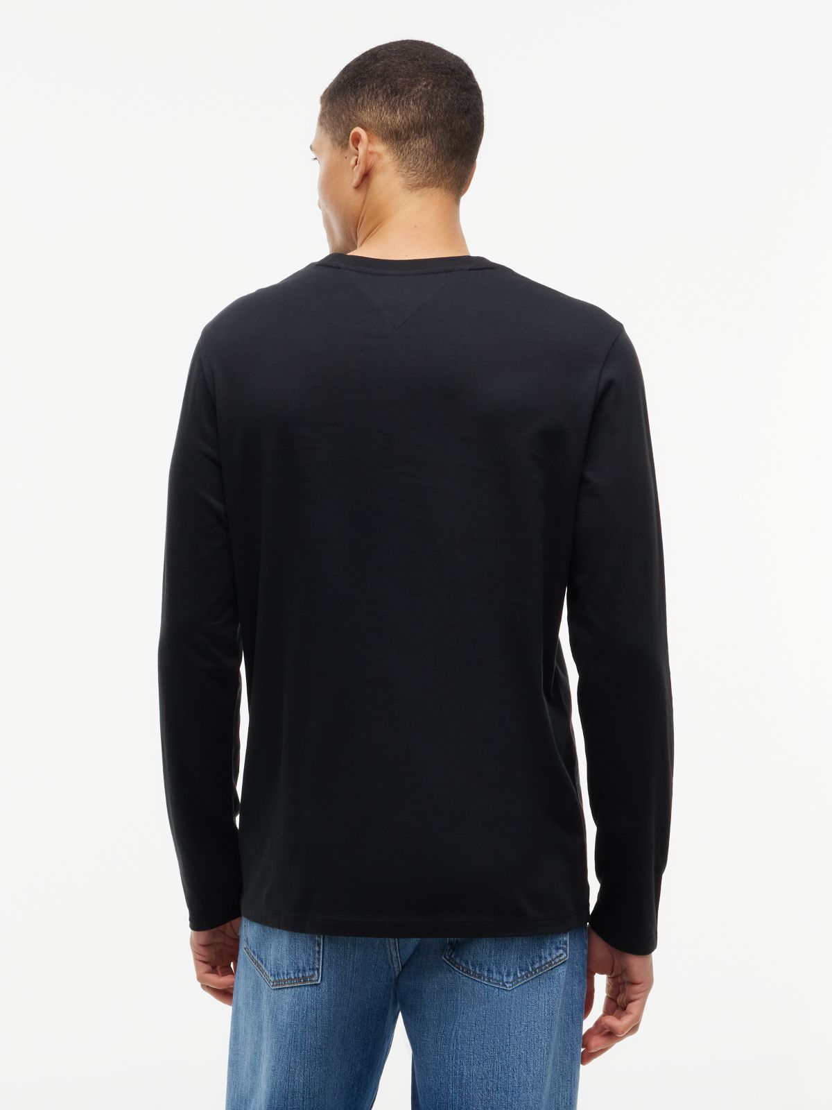 Long-Sleeve Everyday T-Shirt — Black