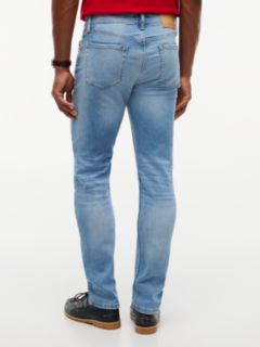 Lightweight Stretch Slim Jean — Light Wash 5