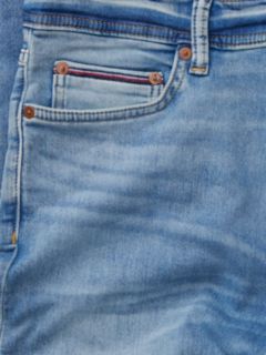 THFlex Knit Denim Slim Jean — Light Medium Wash 9