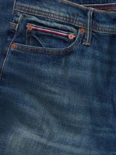 Straight Jean — Dark Wash Denim 9