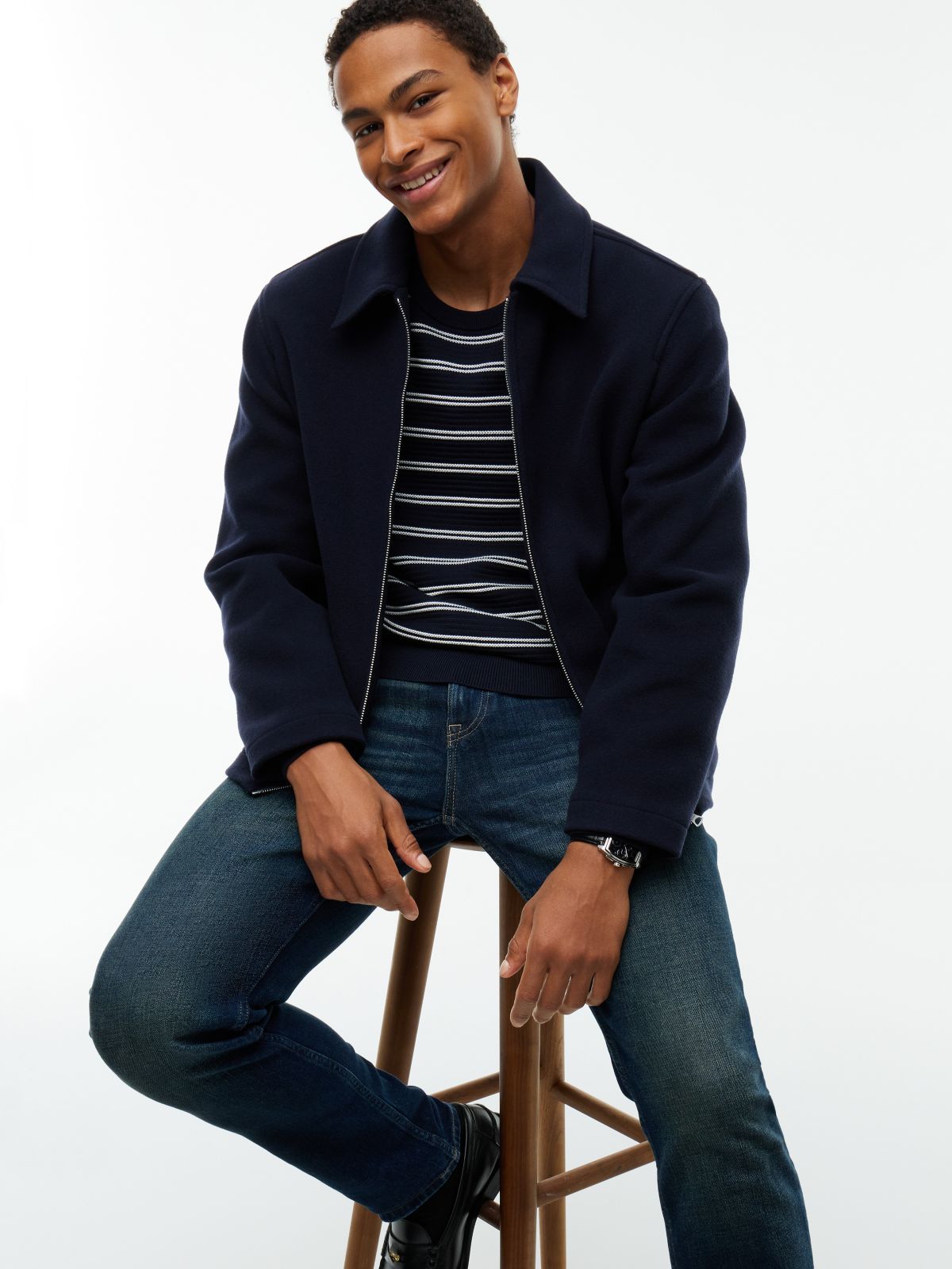 Lightweight Stretch Slim Jean — Medium Wash