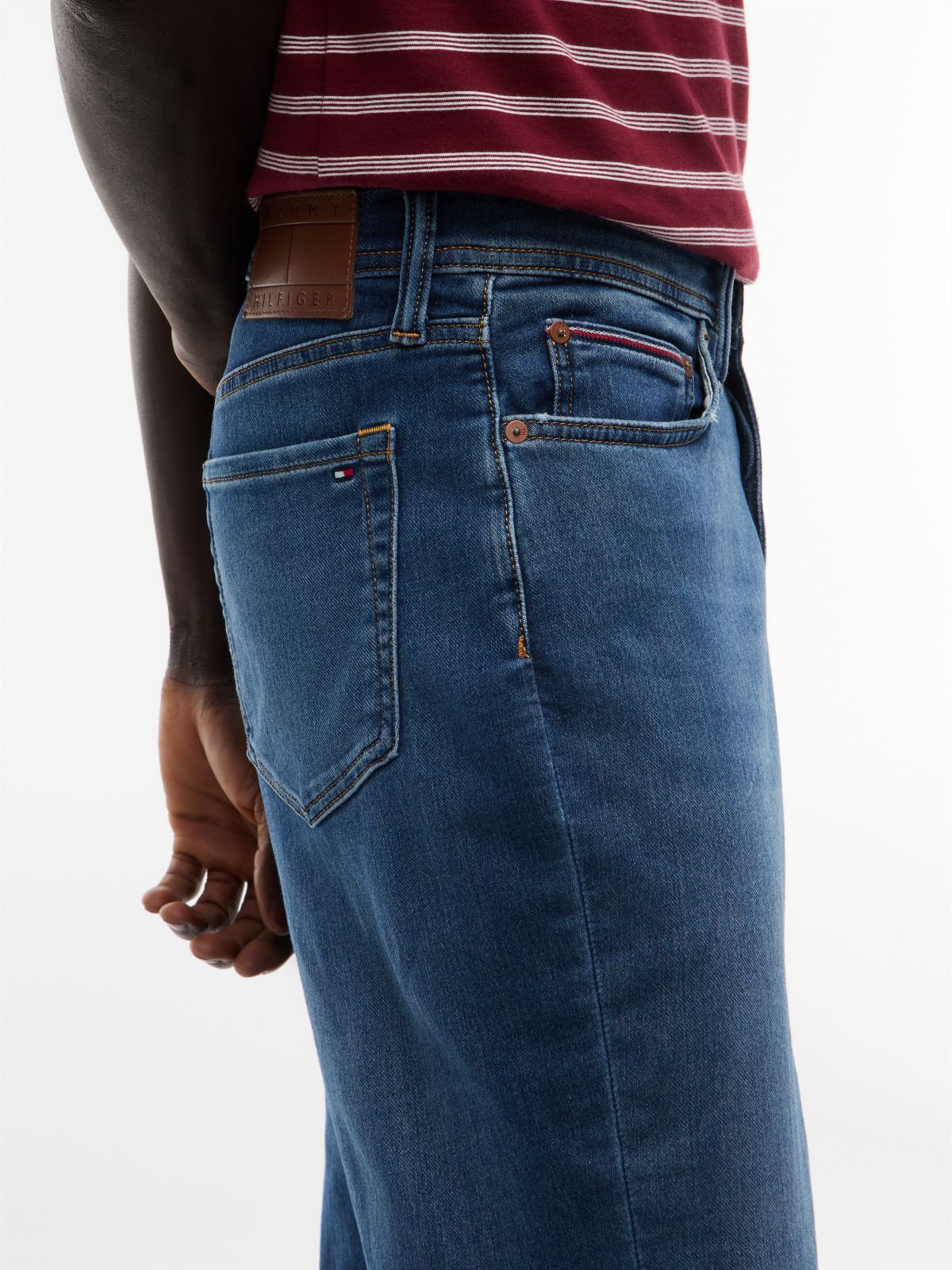 Stretch Straight Jean — Dark Medium Wash