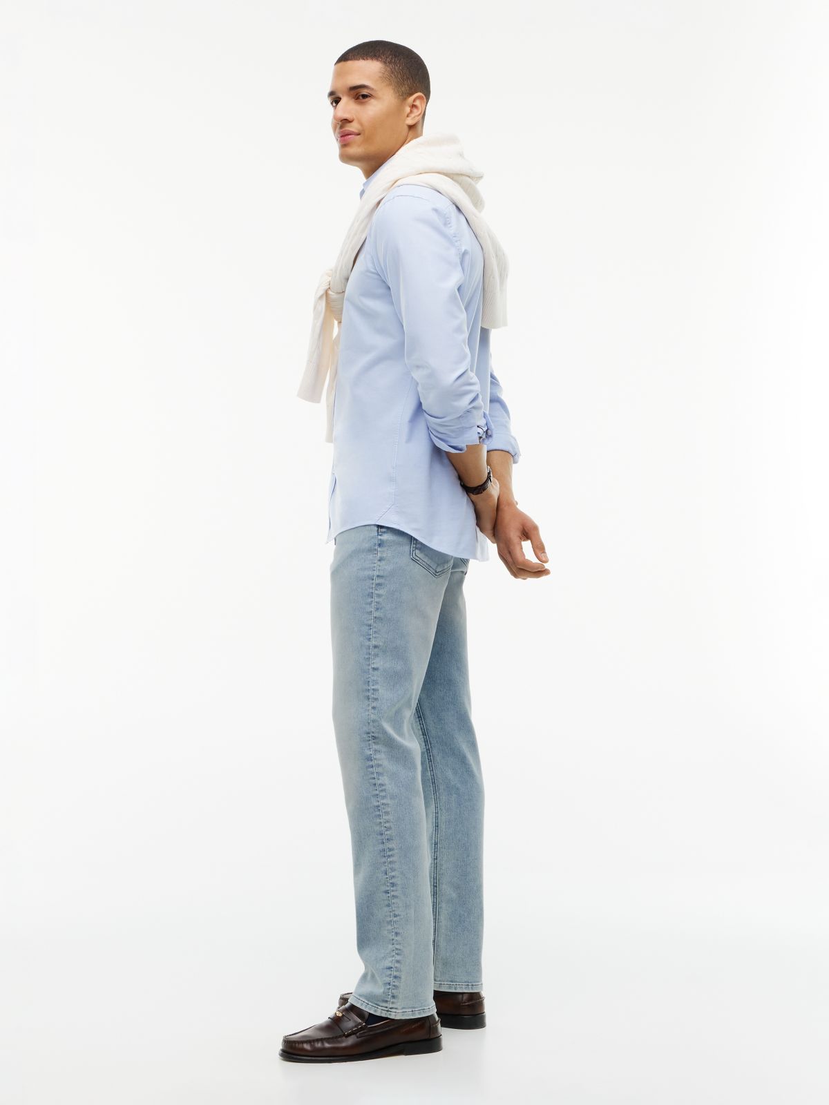 Stretch Straight Jean — Light Wash