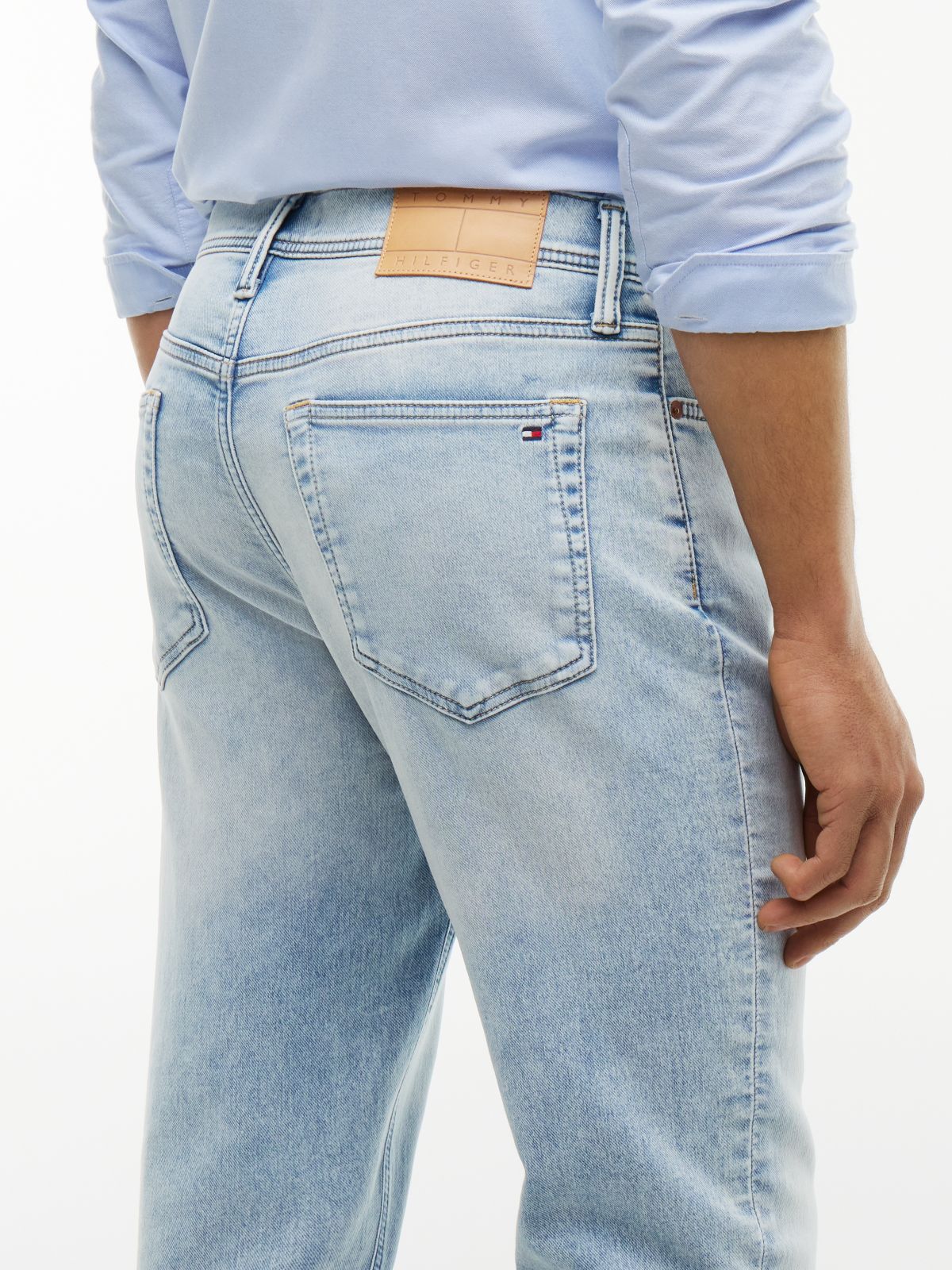 Stretch Straight Jean — Light Wash