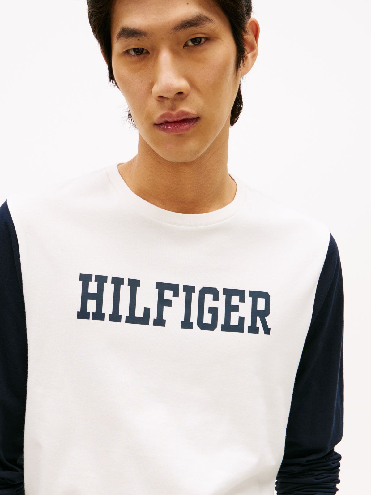 Long-Sleeve Colorblock Hilfiger T-Shirt — Ivory