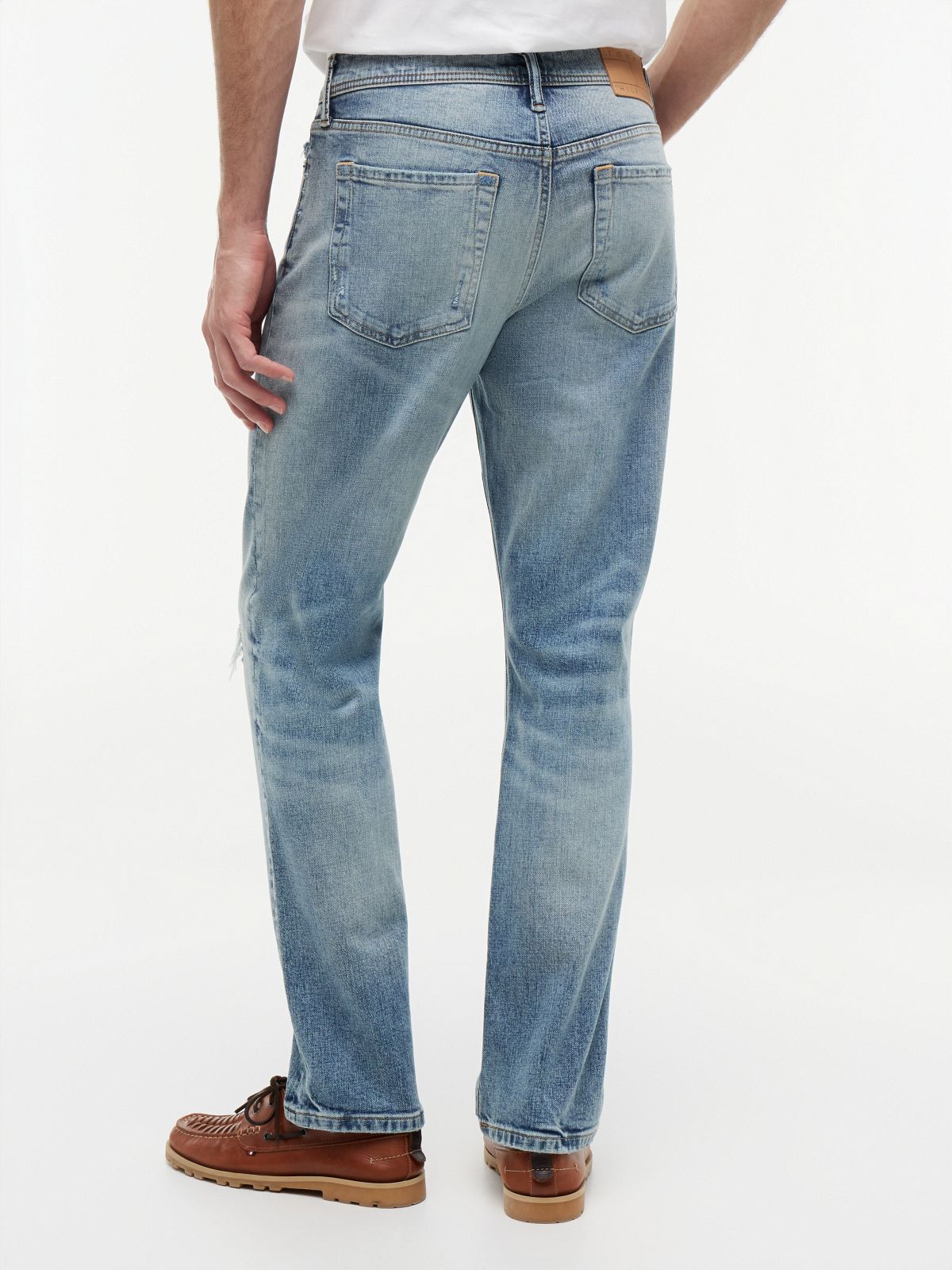 Straight Jean — Medium Wash Denim
