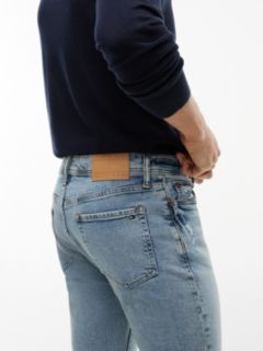 Lightweight Stretch Slim Jean — Light Wash Destroy Denim 5