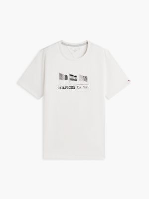 Мужские футболки Tommy Hilfiger Hilfiger Multi-Flag Logo T-Shirt — фото 5